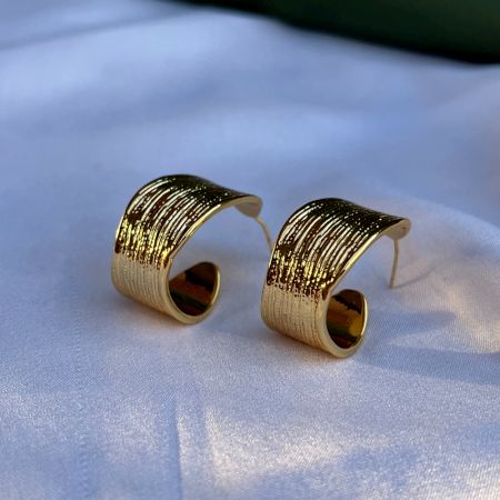 18K Gold Plated Minimal Half Round Hoop Earrings